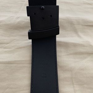 Louis Vuitton Initiales Belt Taiga Ardoise in Taiga Leather with Matte  Black - US